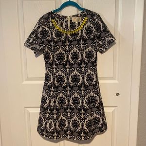JOA Los Angeles, Black and white damask print. Medium